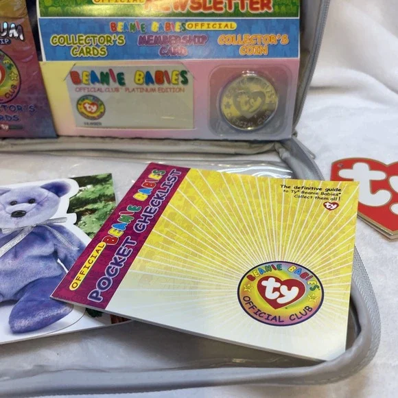 Vintage OPENED TY Beanie Babies‎ Membership Official Club Kit with Bear & Coin